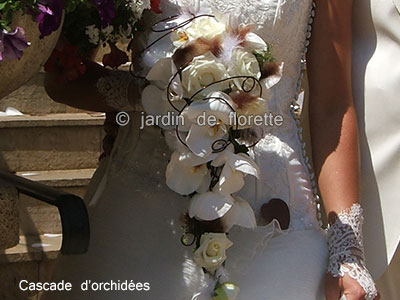 bouquet cascade orchidées - blanc et chocolat